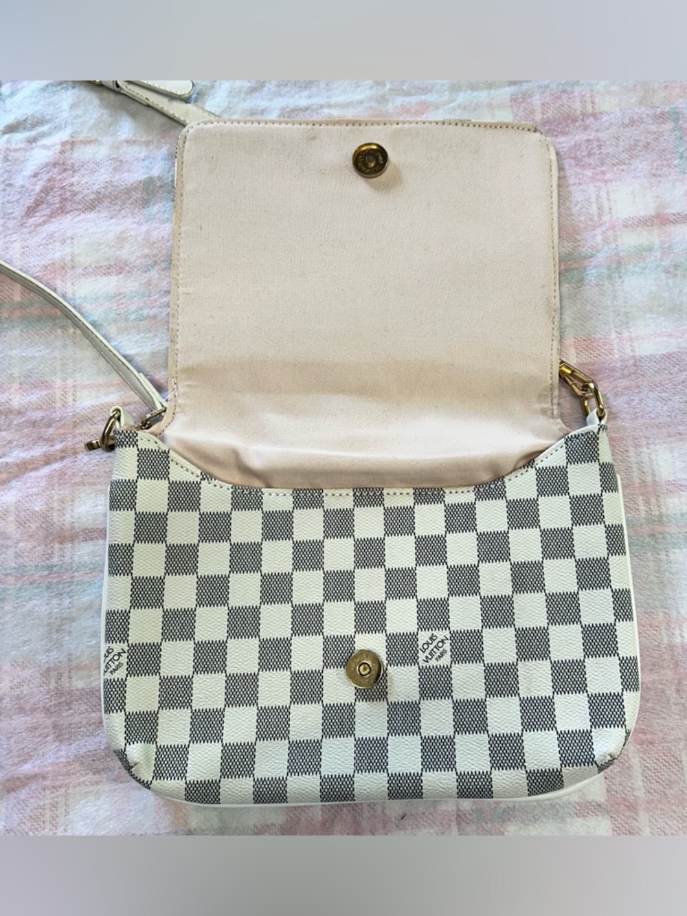 Louis Vuitton Damier Azur Check Canvas Crossbody in Ivory and Light Gray - Picture 4 of 7